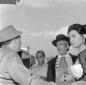 Rosanna Schiaffino con Peppino De Filippo sul set  ...