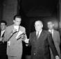 Togliatti al Quirinale parla con i giornalisti - p ...