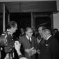 Togliatti discorre con Mol e altre persone in occ ...