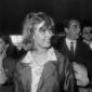 Beata Tyszkiewicz, con altre persone, all'aeroport ...