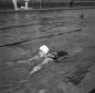 La nuotatrice Nicole Varvenne in acqua all'inaugur ...