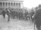 Mussolini e Vittorio Emanuele III alla testa del c ...