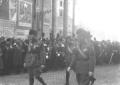 Terzetto di personalit fasciste in alta uniforme  ...