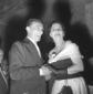 Scorcio dal basso: Maria Bellonci ed Eduardo sul p ...