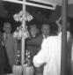 Medici, assaggia del cibo in occasione della mostr ...
