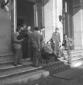 Giornalisti e fotografi in attesa dei politici sul ...