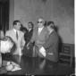 Il ministro Angelini, occhiali scuri e borsa alla  ...