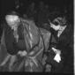 Il cardinale Costantini e carla Gronchi in una sal ...