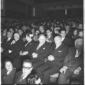 Seduti tra il pubblico in sala si riconoscono Segn ...