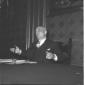 Fanfani durante una conferenza stampa - piano amer ...