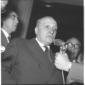 Attilio Piccioni risponde alle domande dei giornal ...