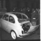 Davanti al Viminale c'� la nuova Fiat 500 ripresa  ...