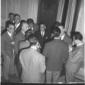 Gruppo di professori e giornalisti (?) - ripreso d ...