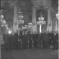 Gronchi posa con diverse persone al Quirinale in o ...