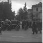 Il carro funebre accompagnato da carabinieri sui l ...