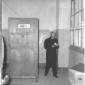 Don Sturzo ripreso in occasione del voto accanto a ...