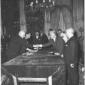 Simonini stringe la mano al presidente Gronchi - p ...