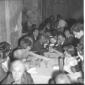 Carla Del Poggio, Giulietta Masina e, sul fondo, F ...