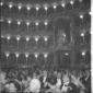 Il teatro dell'Opera di Roma gremito di gente in o ...