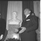 Cesare Merzagora con il busto di Ezio Vanoni. Pian ...