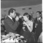 Walter Chiari e Jean Seberg brindano al Cinema Fia ...