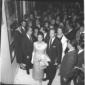 Audrey Hepburn e Mel Ferrer entrano al cinema Fiam ...