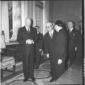 Eisenhower a Villa Madama con Gronchi, Pella e alt ...