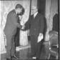 Gronchi stringe la mano al presidente marocchino A ...