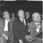 Al centro, seduto tra il pubblico, Carlo Faina - p ...