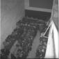 Il guardaroba del palazzo dei Congressi con cappot ...