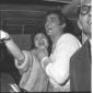 Gassman e Anna Maria Ferrero nel camerino dell'att ...