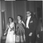 Arturo Frondizi con la moglie e la signora Gronchi ...