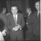 Andreotti ripreso in conversazione in una sala del ...
