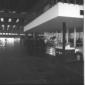 Interno dell'aeroporto di Fiumicino. Campo lungo