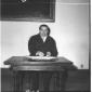 Andreotti ripreso in occasione del voto accanto al ...