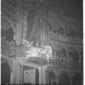 Gronchi sul palchetto d'onore al teatro dell'Opera ...
