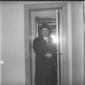 Giovanni Malagodi sorridente mentre si reca alla r ...