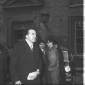 Giulio Andreotti mentre sta per entrare a palazzo  ...