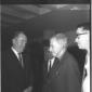 Il senatore americano Hubert Humphrey discorre con ...