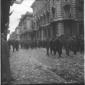 Folla segue il corteo funebre di Einaudi - campo m ...