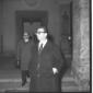 Ugo La Malfa seguito da Oronzo Reale all'uscita da ...