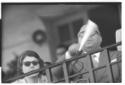 Guido Gonella con la figlia sul palco della autori ...