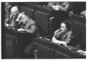 Togliatti e la Jotti ripresi seduti alla Camera de ...