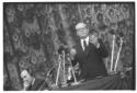 Gronchi durante il suo intervento al congresso eur ...