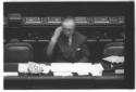 Pella consulta dei fogli sui banchi del governo -  ...