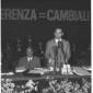 Bonomi tiene il suo intervento; accanto a lui al t ...
