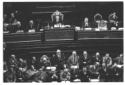 Fanfani durante il suo intervento al Senato; presi ...