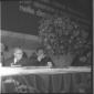 Pietro Ingrao ripreso dal basso sul palco  mentre  ...