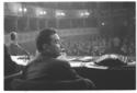 Moro, di spalle, durante il congresso della Democr ...
