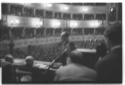 Inquadratura del teatro fiorentino, dove si svolge ...